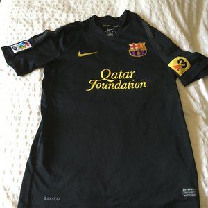 NIKE QATAR FOUNDATION TEE SHIRT